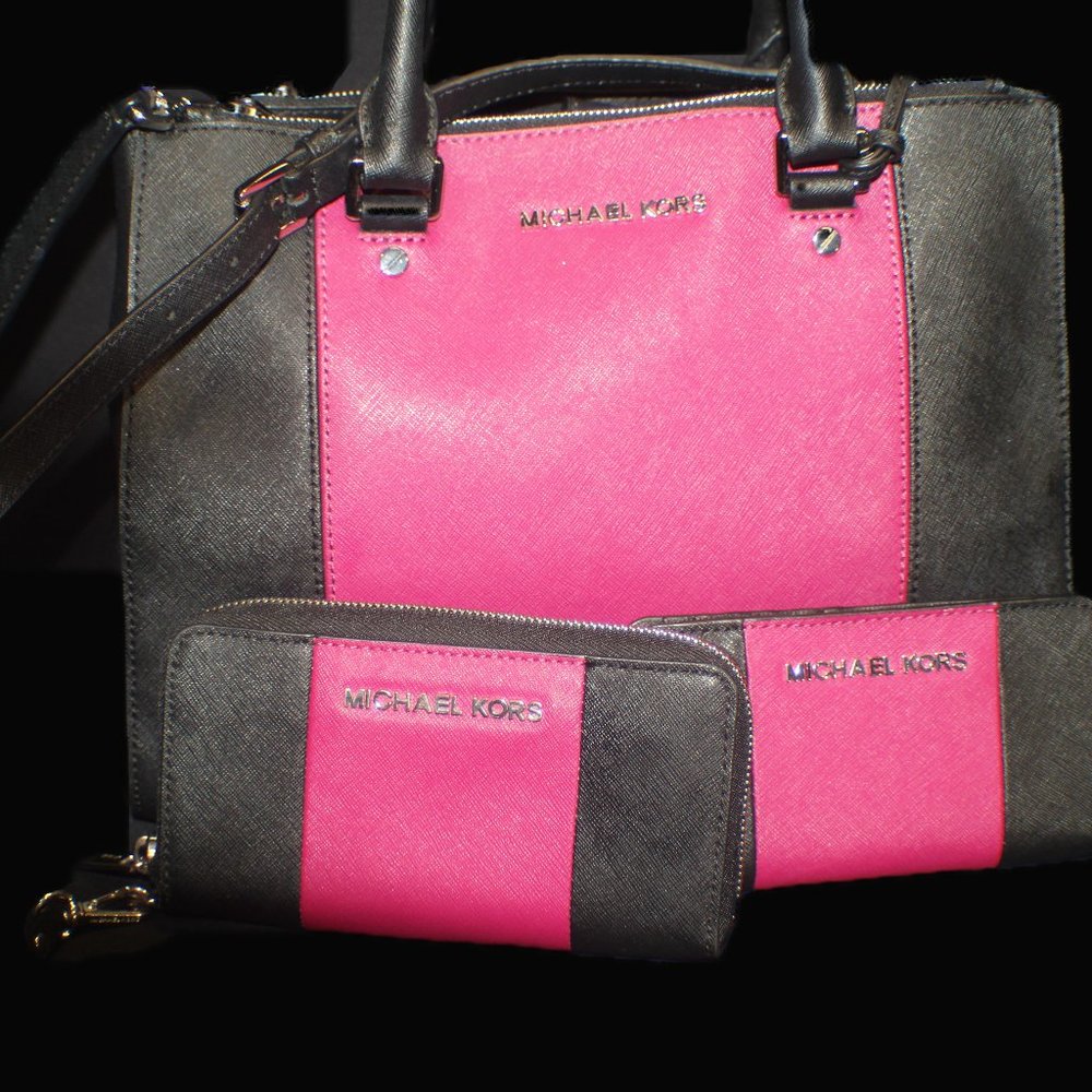 michael kors BURGUNDY STRIPE 3 PC SET